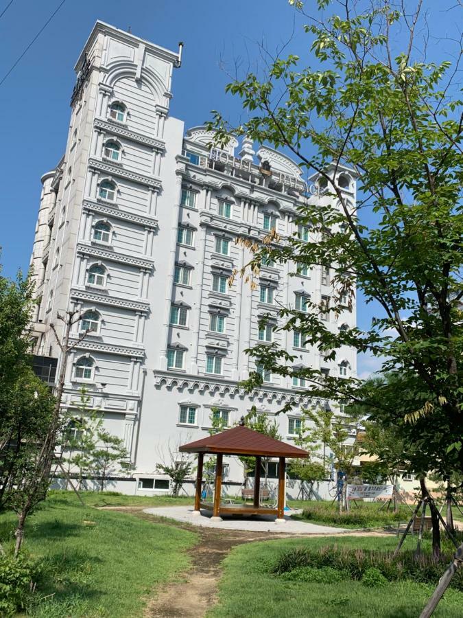 פוהאנג Hotel Palace מראה חיצוני תמונה