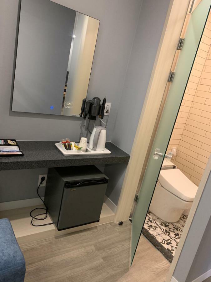 פוהאנג Hotel Palace מראה חיצוני תמונה