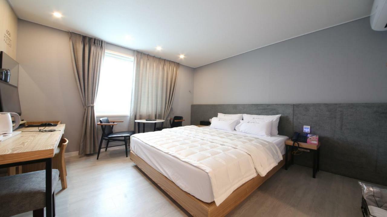 פוהאנג Hotel Palace מראה חיצוני תמונה